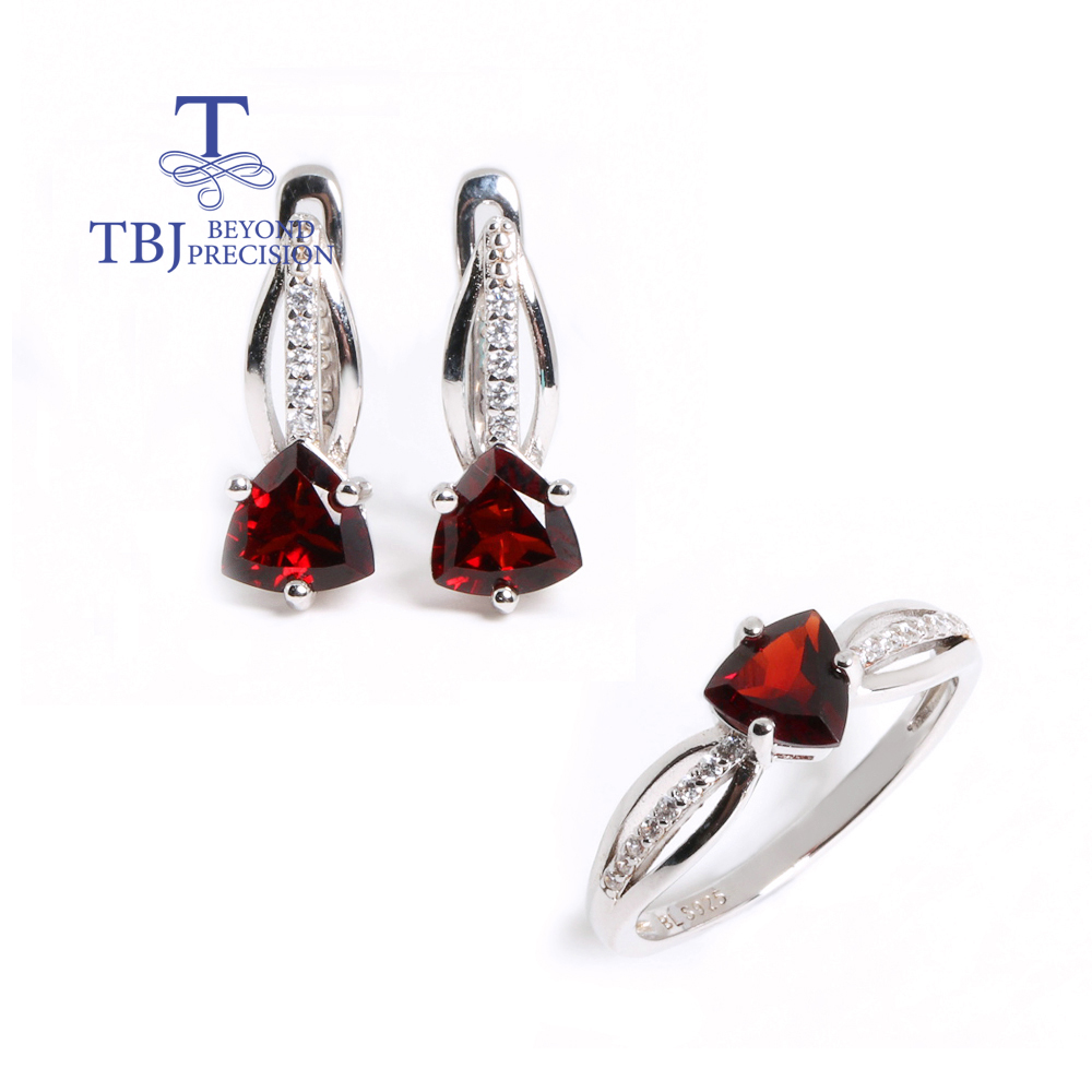 Birthstone Ring Set - 2026، طقم مجوهرات رائع من الفضة