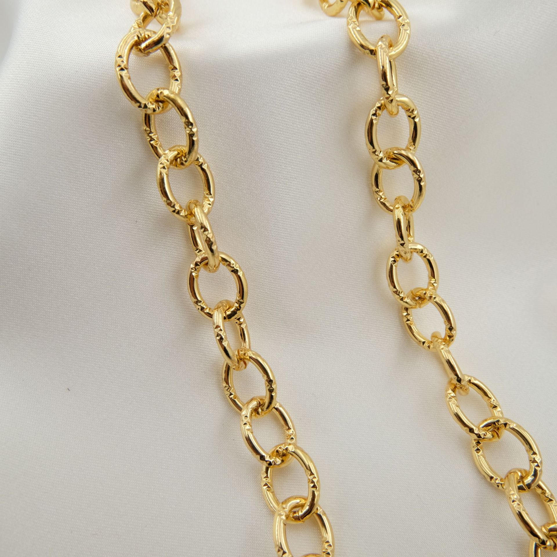 WT-BC199 18K مطلية بالذهب النح - مراجعة Hip Hop Chain Necklace وسعره