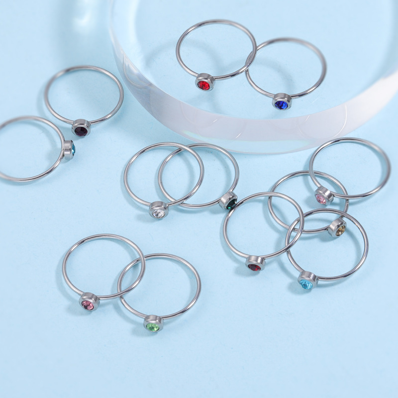 خاتم جوهرة الميلاد من الفولاذ  - مراجعة Birthstone Ring Set وسعره