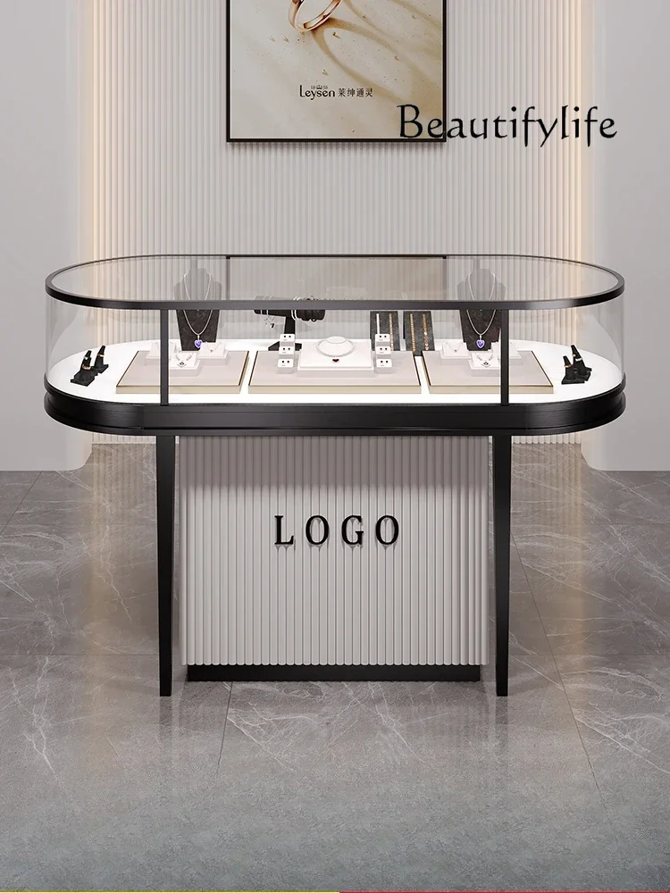 خزانة عرض مجوهرات بيضاوية الشك - مراجعة Jewelry Y Watches وسعره